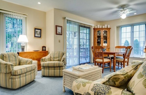 Chautauqua Condo | This newly built, modern, 2 bedroom, 1 bathroom rental condo is located on the south end of Chautauqua Institution