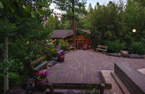 Bend Resort | This resort & location is simply Heaven !