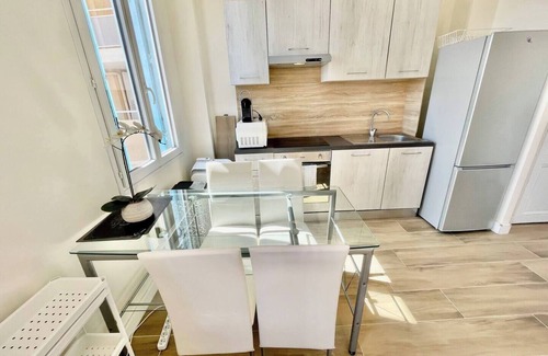 Beausoleil House | This townhouse is a 1 bedroom(s), 1 bathrooms, located in Beausoleil, Provence-Alpes-Côte d'Azur.