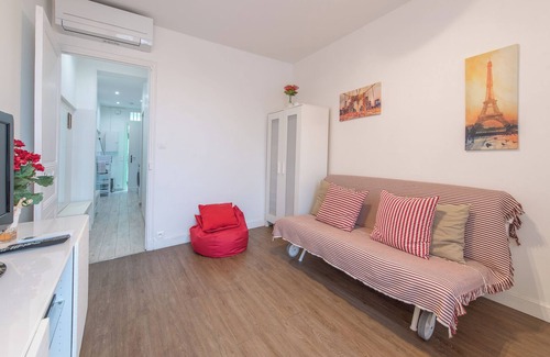 Beausoleil House | This townhouse is a 1 bedroom(s), 1 bathrooms, located in Beausoleil, Provence-Alpes-Côte d'Azur.