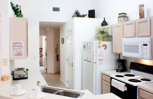 Westridge Villa | This villa is a 4 bedroom(s), 3 bathrooms, located in Davenport, FL.