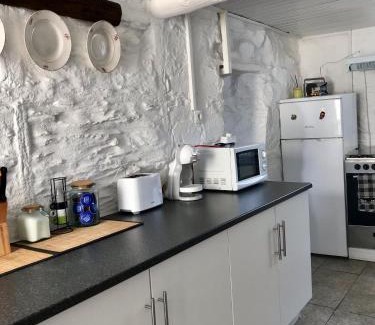 Sarzedas House | Thistle Cottage Alojamento Local