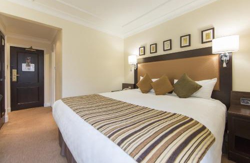 Heathrow Villages Hotel | Thistle London Heathrow Terminal 5