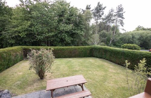 Bronaber House | Thistledonia