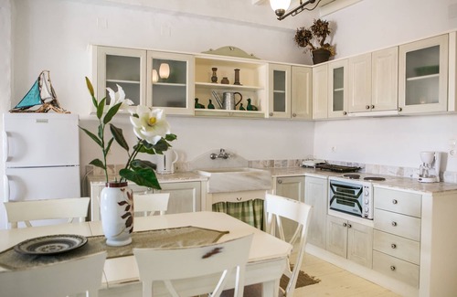 Astypalaia Apartment | Tholaria Boutique Hotel