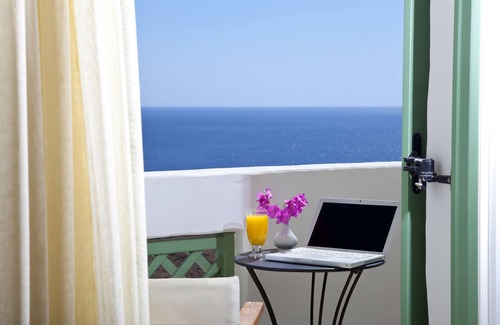 Astypalaia Apartment | Tholaria Boutique Hotel