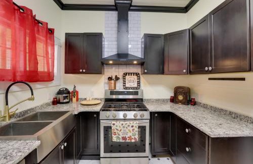 Thomasville House | Thomasville Cottage Near The Big Oak and Downtown!