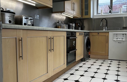 Thornton House | Thornton Lounge Sleeps 4 - City Centre