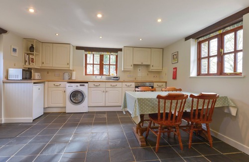 Northlew Cottage | THORNY TALLET, pet friendly, character holiday cottage in Okehampton