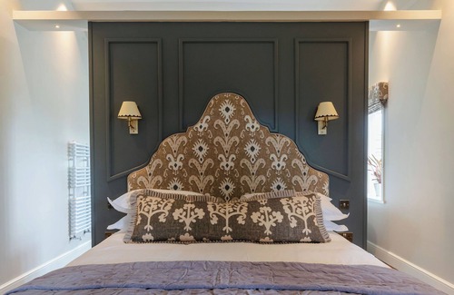 Grange Moor Hotel | Three Acres Inn & Restaurant