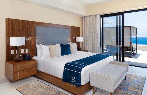 San Jose del Cabo Resort | Three BD Penthouse Ocean Front-Villa La Valencia