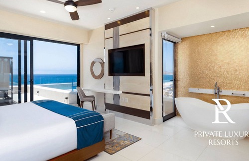 San Jose del Cabo Resort | Three Bdr Penthouse Ocean Front-Villa La Valencia