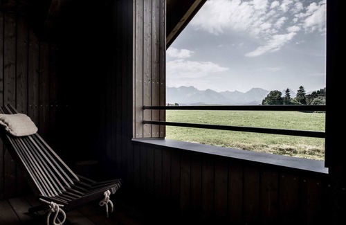 Rieden am Forggensee House | Three-Bedroom House with Fireplace (Chalet Louise)