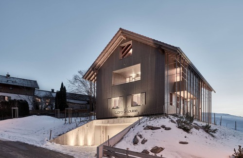 Rieden am Forggensee House | Three-Bedroom House with Fireplace (Chalet Louise)