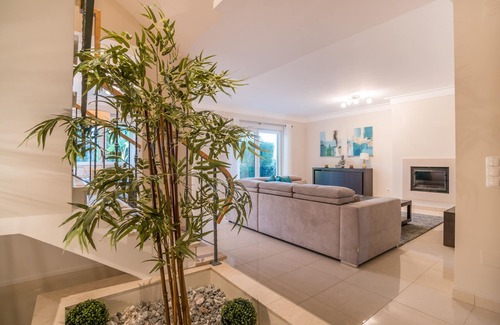 Penina House | Three-Bed Portimão Townhouse by Ideal Homes