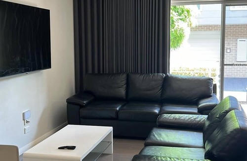 Charlestown Apartment | Three Bedroom Apartment