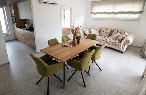 Sezana Apartment | Three Bedroom Apartment with Balcony in Karst