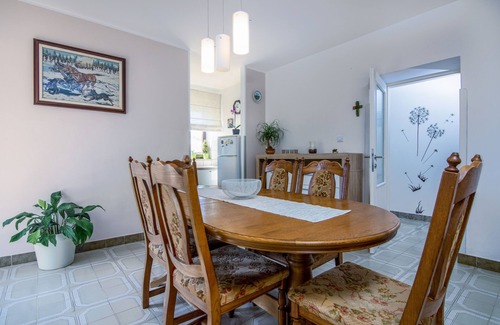 Polje Cepic Apartment | Three bedroom apartment with terrace Čepić, Central Istria - Središnja Istra (A-11636-a)