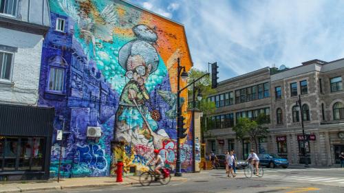 Milton Park Apartment | Three bedroom chic condo downtown Montreal