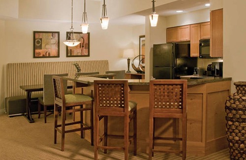 Sevierville Resort | Three Bedroom Deluxe, Luxury Condo, Sevierville, Tennessee (2210632)