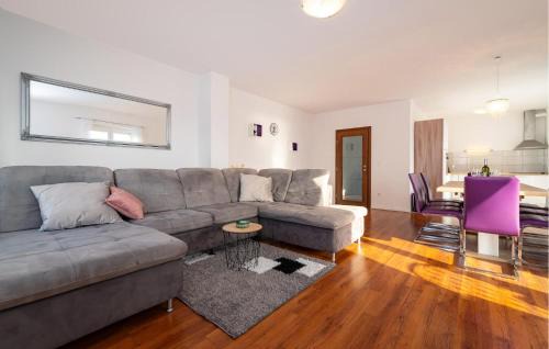 Krusevo House | Three-Bedroom Holiday Home In Krusevo
