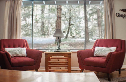 Idleyld Park House | Three Bedroom Home on the North Umpqua river