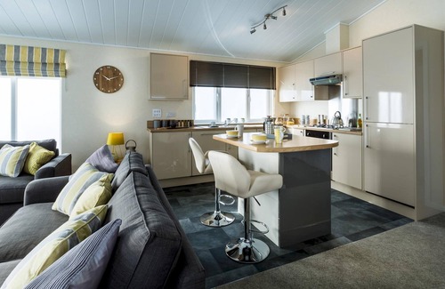 King's Lynn House | Three Bedroom Lodge 3