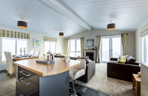 King's Lynn House | Three Bedroom Lodge 4
