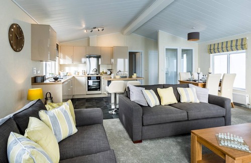 King's Lynn House | Three Bedroom Lodge 11