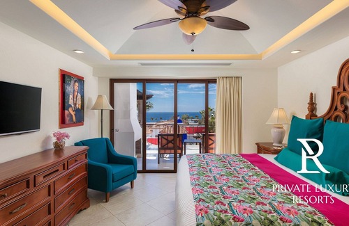Los Cabos Resort | Three Bedroom Villa- Hacienda Encantada Residences