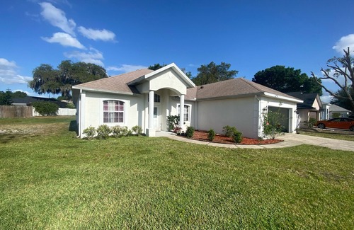 St. Cloud House | Three bedrooms, full kitchen, clean, quiet and relaxing.