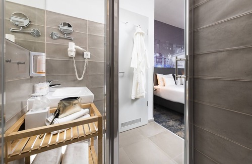 Palace District Hotel | Three Corners Hotel Anna
