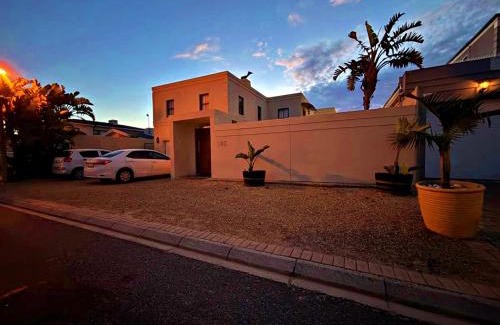 Melkbosstrand House | Three Decks