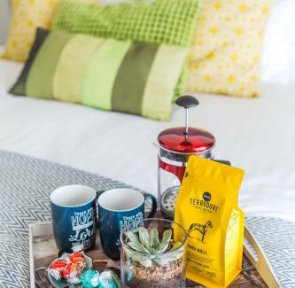 Olifantskop Ski Chalet | Three Feathers Cottages