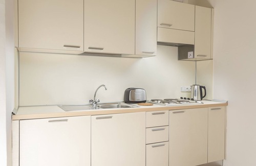 Mala Strana Apartment | Three Golden Crowns Apartments