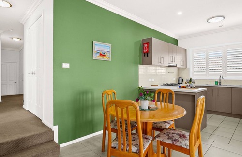 Lake Illawarra House | Three Jewels of the Sea