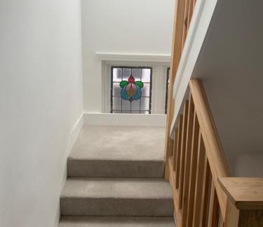 Childs Hill Apartment | Three Kings Luxe Escape