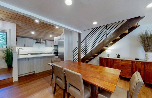 Elkhorn Village House | Three-level townhome on golf course near slopes with hot tub, pool, sauna