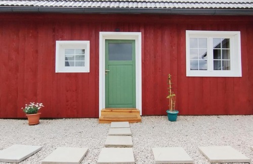 Plaski Apartment | Three Little Birds Artists Residence