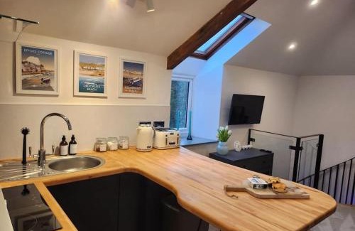 Bude House | Three Little Pigs