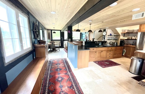 Sister Bay Cottage | Three Sisters Cottage Barn Retreat