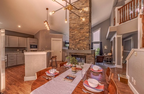 Ruidoso House | Three-story home w/Awesome Views+Hot Tub+Game Room