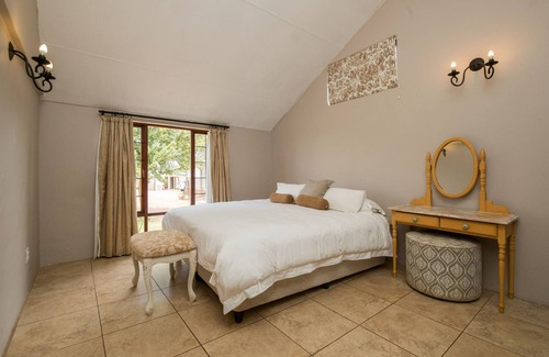 Tshwane House | Three Thymes Inn