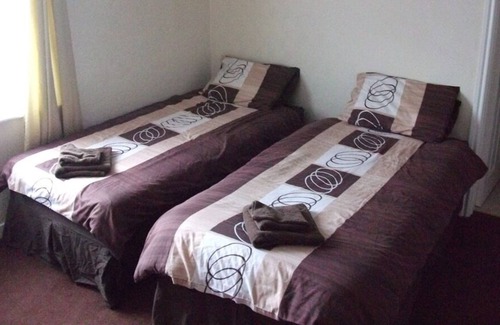 Muston Hotel | Three Tuns Hotel