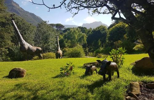 Hout Bay Cabin | Thulani River Lodge