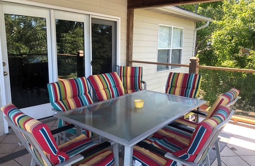 Gravois Mills House | Thunder Cove 8MM - Close to Everything