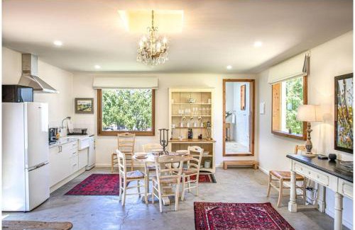 Port Elliot Apartment | Thunderbird Retreat - Premium Luxury Accommodation