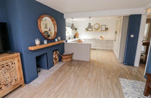 Thurlestone House | Thurlestone, 1 Island View