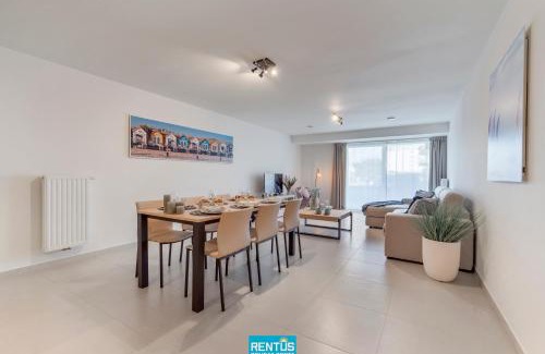 Nieuwpoort Apartment | Thyline One - new spacious apartment for 8 persons