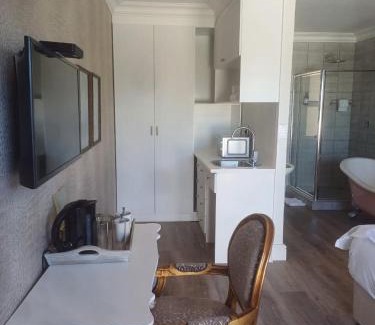 Welgemoed House | Thyme Wellness Spa and Guesthouse